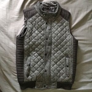 Dark gray Yoki Vest